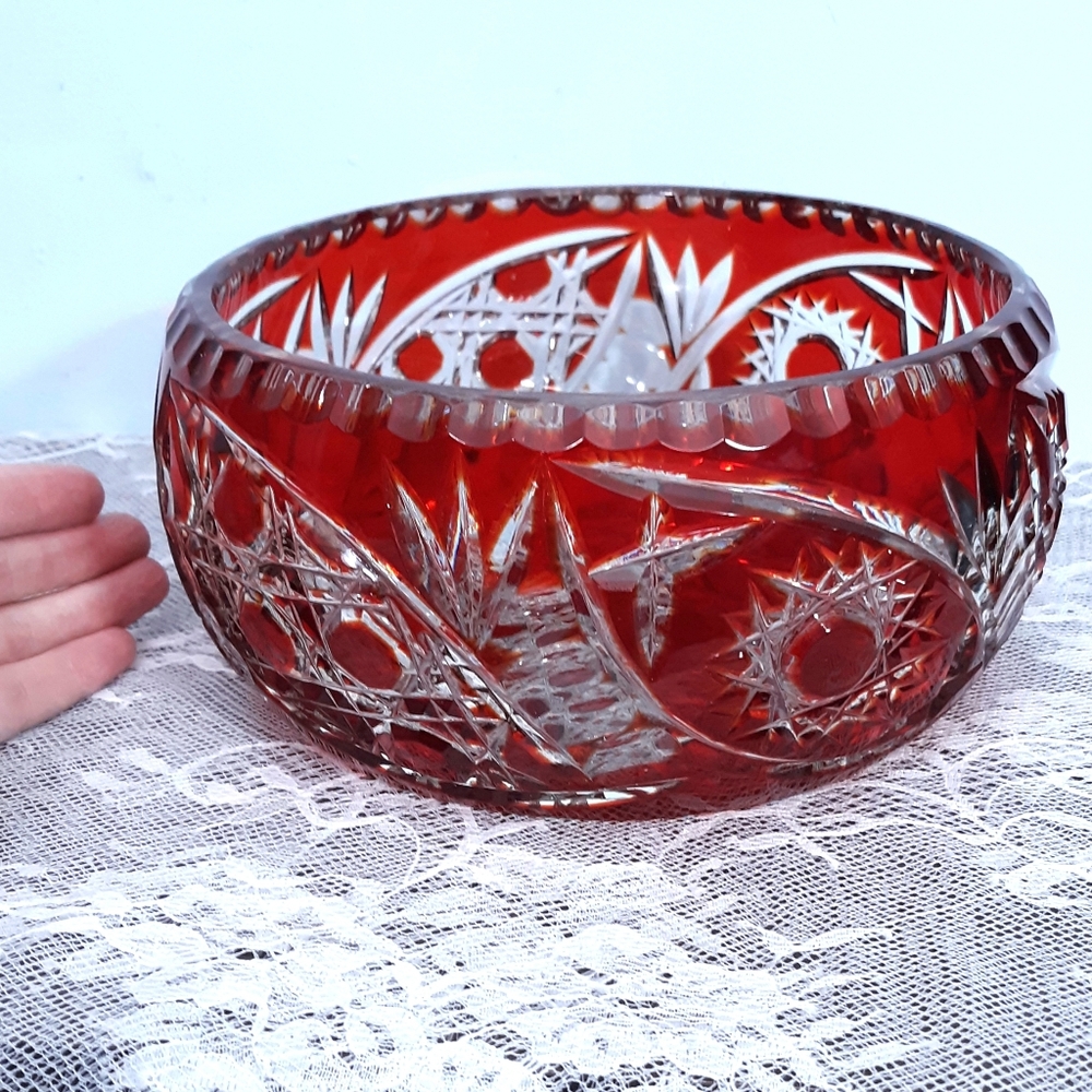 Large Ruby Red Cut to Clear Crystal Glass Centerpiece Bowl for Entertaining - Picture 2 of 16